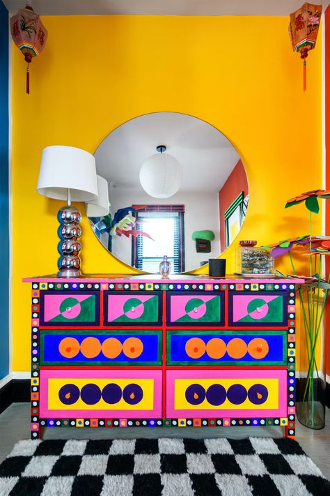 Photo 9 of 13 in A Brooklyn Artist Infuses Her 1,000-Square-Foot Apartment With Her Signature “Pantone-Punk” Style - Dwell Vintage Medicine Cabinets, Bubble Lamp, Ikea Dresser, Hallway Flooring, Bright Decor, Art Deco Movement, Memphis Design, Bauhaus Style, Bubble Lamps