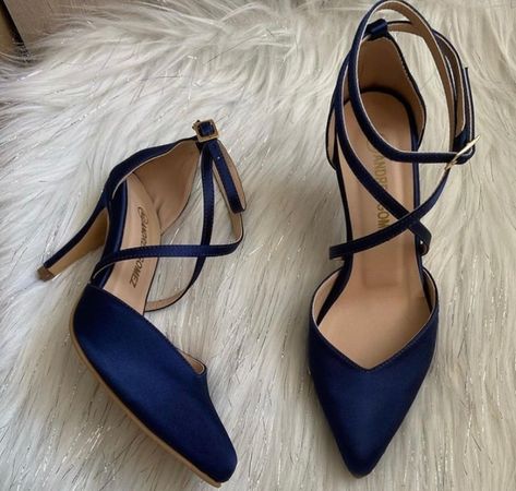 Navy Blue Formal Dress Shoes, Dark Blue Heels Prom, Dark Blue Dress Formal, 1920s Heels, Heels Dark Blue, Dark Blue Heels, Blue Heels Wedding, Blue Quinceanera, Navy Blue Formal Dress