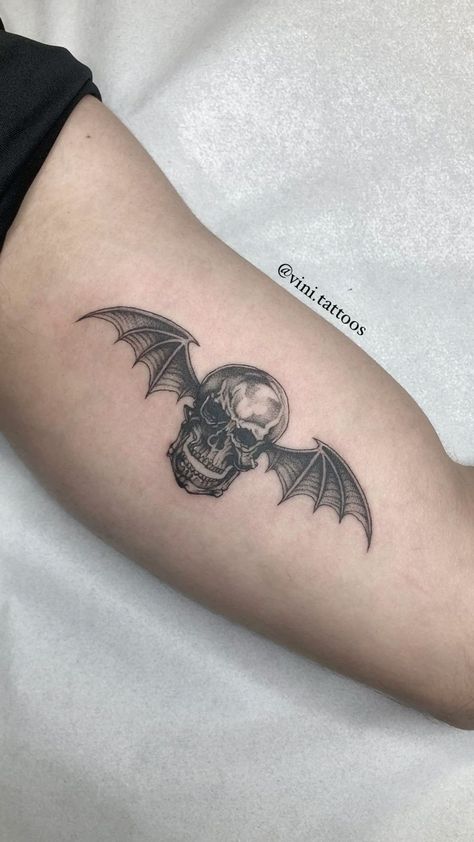 Deathbat Tattoo Avenged Sevenfold, Megadeath Tattoos, Metal Tattoos For Guys, Avenged Sevenfold Tattoo Ideas, Avenge Sevenfold Tattoo, Tattoo Ideas Band, Megadeth Tattoo, Heavy Metal Tattoo Ideas, Deathbat Tattoo