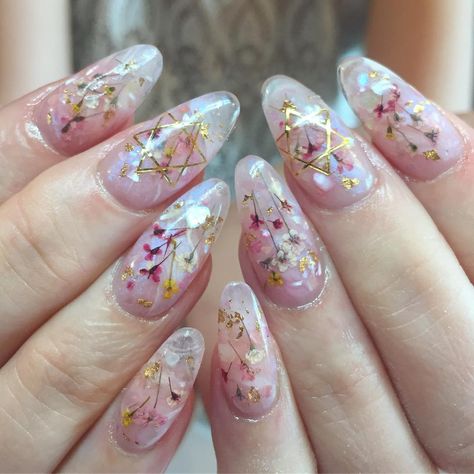 Clara H Nails Nail Art Gel, Manicure Gel, Flower Nail Designs, Gel Nail Colors, Flower Nail Art, Gel Nail Designs, Uv Lamp, Gel Nail Art, Gel Manicure