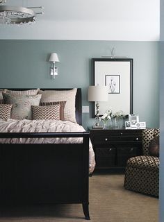 Benjamin Moore Beach Glass, Small Bedrooms, Dark Furniture, Bedroom Paint Colors, Traditional Bedroom, Trendy Bedroom, Black Furniture, Furniture Layout, Bedroom Paint