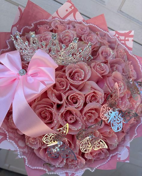 Office Birthday Party, Ribbon Rose Bouquets, Roses Bouquet Gift, Quinceanera Pink, Pink Sweet 16, Pink Quince, Luxury Flower Bouquets, Quinceanera Dresses Pink, Roses Art