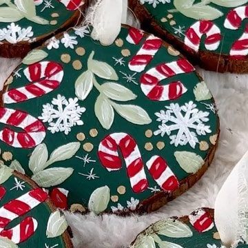 Camilla Creations, Dt Projects, Jolly Christmas, October 20, Diy Creative Crafts, Handmade Christmas Ornaments, Family Celebrations, Diy Creative, Christmas Joy