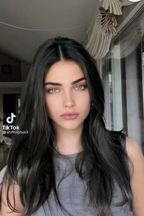 Black Hair Blue Eyes Girl, Dark Hair And Blue Eyes, Brown Hair Pale Skin, Dark Hair Pale Skin, Black Hair Pale Skin, Blonde Hair Pale Skin, Dark Hair Blue Eyes, Dark Hair Light Eyes, Black Hair Green Eyes