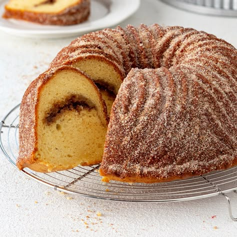 Easy Cake Bundt, Nordicware Bundt Recipes, Churro Bundt Cake Recipes, Churro Pound Cake, Bundt Bread, Churro Bread, New Years Bundt Cake, Churro Bundt Cake, Churros Cake