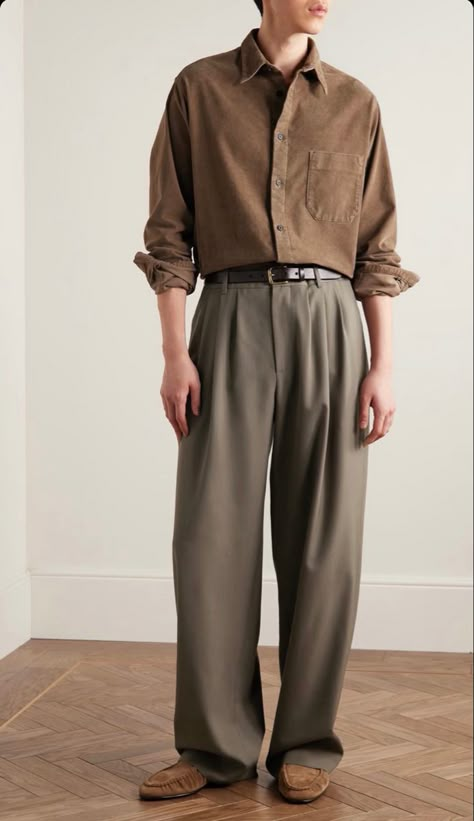 Shirt And Trousers Men Outfits, Pleated Trousers Outfit, Mens Pleated Trousers, Pleated Pants Outfit, Minimal Fits, Trouser Ideas, Wide Pants Outfit, Palazzo Pants Outfit, Formal Pant