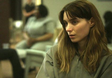 Rooney Mara Hair, Side Effects Movie, Thrillers Movies, Sharon Rooney, Psychological Thriller Movies, Film Icon, Rooney Mara, Jude Law, Thriller Movies