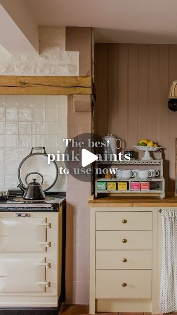 Homes & Gardens on Instagram: "We called dusky pink as the color of the month but what are our favorite pink paints to use? Here’s five of our recommendations to get the perfect pink neutral that’ll do wonders to warm up your interiors. See more of our favorites at the link in bio. 
.
Image credits: @britishstandardcupboards, @farrowandball, @kagu.interiors, @rebeccaamirdesign / @kirstenrfrancis, @juliesoefer / @marieflaniganinteriors 
.
#homesandgardens #pink #paint" Antique Pink Paint Color, Pink And Cream Kitchen, Pink Chocolate Paint Color, Raspberry Kitchen Walls, Behr Castilian Pink, Vintage Pink Cabinet, Cream Kitchen Cabinets, Color Of The Month, Cream Kitchen