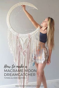 Macrame Moon Dream Catcher, Macrame For Beginners, Moon Dream Catcher, Rebecca Miller, Pola Macrame, Dream Catcher Tutorial, Dream Catcher Patterns, Free Macrame Patterns, Macrame Knots Tutorial