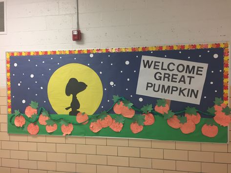 Charlie Brown Great Pumpkin Bulletin Board, Peanuts Fall Bulletin Board, Great Pumpkin Charlie Brown Bulletin Board, Great Pumpkin Bulletin Board, Great Pumpkin Door Decorating, Pumpkin Themed Classroom Door, Snoopy Halloween Bulletin Board, Charlie Brown Halloween Decor, Charlie Brown Thanksgiving Bulletin Board