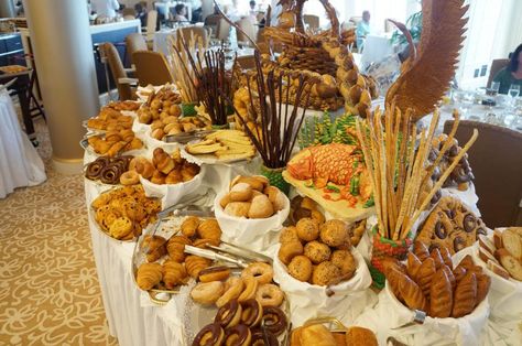 bread display