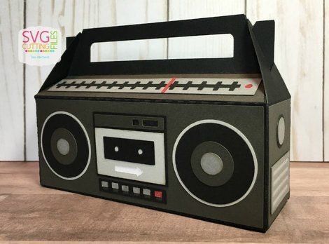 Diy Boom Box Prop, Diy Boom Box Cardboard, Cardboard Boombox Diy, Boom Box Diy, Disco Party Costume, Diy Boombox, Circus Halloween Costumes, Printable Gift Bags, 80s Party Decorations