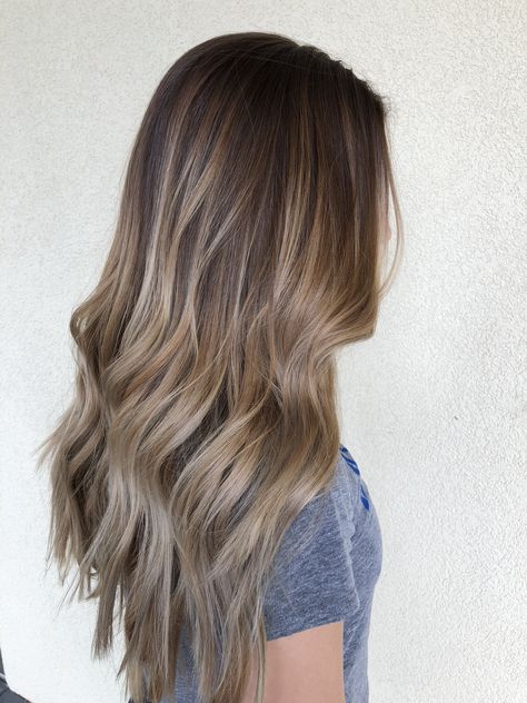 Bronde balayage Ashy Brown, Bronde Balayage, Real Human Hair Extensions, Hair Color Light Brown, Brown Hair Balayage, Light Hair Color, Balayage Hair Blonde, Blonde Hair Looks, Blonde Hair With Highlights