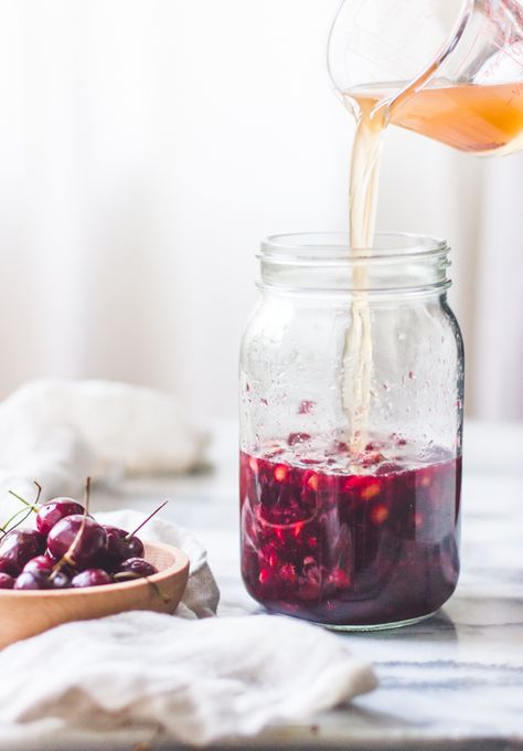 Cherry Shrub Recipe, Botanical Recipes, Shrub Drink, Shrub Recipe, Bojon Gourmet, Drinking Vinegar, Sauce Bolognaise, Rose Lemonade, Cherry Vanilla