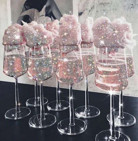 Birthday Glitter Aesthetic, Glitter Champagne Aesthetic, Glitter And Sparkles Party, Party Glitter Aesthetic, Glitter Aesthetic Party, 21 Birthday Aesthetic Wallpaper, Sparkle And Shine Party, Sparkle Party Theme Decoration, Glitter Party Decor