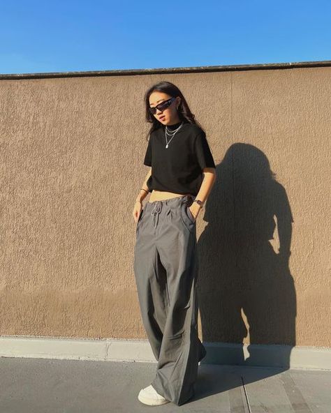 daniela kim on Instagram: "🌪️" Harem Pants, Pants, On Instagram, Instagram, Trousers