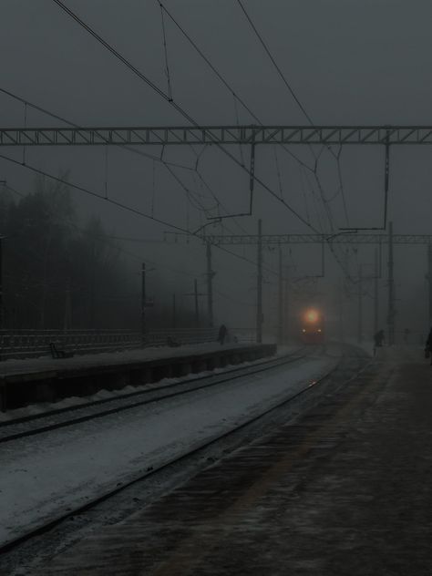 Railway Aesthetic, Train Station Aesthetic, Darkcore Aesthetic, Life In Russia, Hate Winter, Old Train Station, Europe Aesthetic, Dark Christmas, Old Train