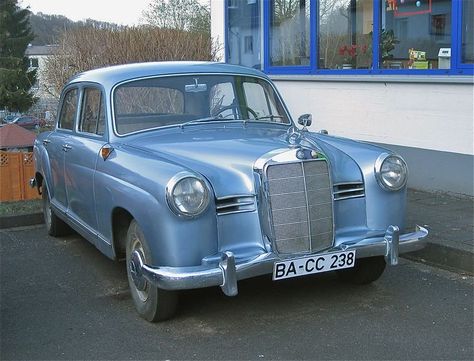 1954 Mercedes-Benz 180 Ponton Mk1 Antique Cars, Mercedes Benz, Jeep, The Globe, Trucks, Vehicles