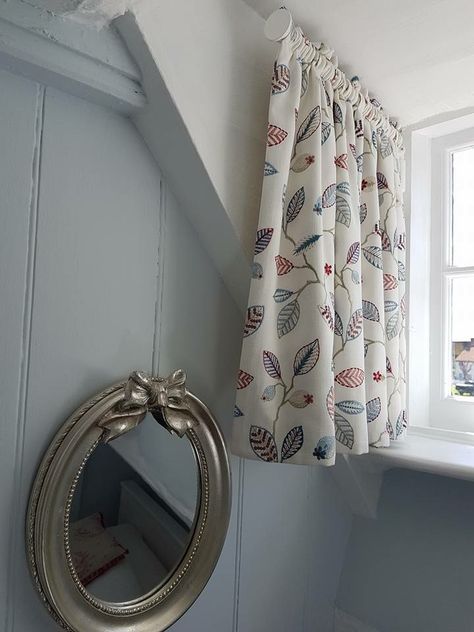 Curtain on former rod by Soft Interiors by Josephine Attic Window Curtains, Virginia Cottage, Dormer Window, Window Solutions, Cottage Curtains, Bay Window Curtains, Cottage Windows, Foyer Ideas, Attic Window