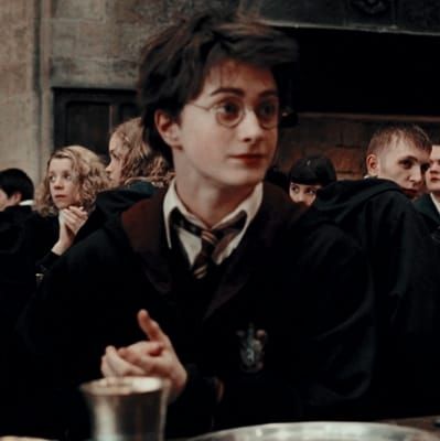 Harry Potter Pfp, Film Harry Potter, Citate Harry Potter, Stile Harry Potter, Daniel Radcliffe Harry Potter, Harry Potter Wall, Harry Potter Background, Buku Harry Potter, Harry Potter Icons