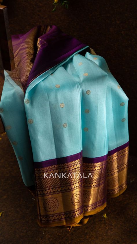 Full Skirt And Top, Saree Color Combinations, Silk Saree Blouse Designs Patterns, Purple Border, Latest Silk Sarees, Blue Silk Saree, Kanjivaram Sarees Silk, Saree Wearing Styles, Blue Color Combinations