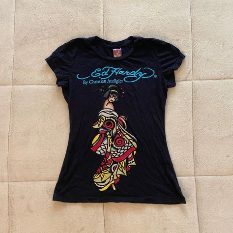 This Ed Hardy top is a Y2K staple! The beautiful traditional Chinese graphic is so perfect #y2k #y2kfashion #2000s #2000sfashion #edhardy #graphictee 2000s Graphic Tee, Ed Hardy Top, Ed Hardy Shirt, Sinful Clothing, 2000 Clothes, Edhardy Y2k, Chinese Graphic, Mcbling Fashion, 2000s Clothing