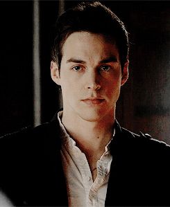 Kai Parker melts my heart I swear Kai Parker Gif, Tvd Kai, The Vampire Diaries Kai, Chris Wood Vampire Diaries, Christopher Wood, Nathaniel Buzolic, Kai Parker, Bonnie Bennett, Chris Wood