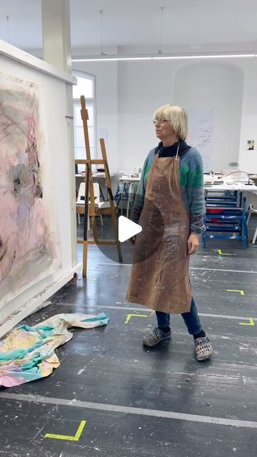 59K views · 5.6K likes | Petra Schott on Instagram: "One week to work on a specific project at @freiekunstakademieaugsburg ! Inspiring artists around me, an intense time with new paths opening up! Video by @juttasiebert #freiekunstakademieaugsburg #abstractpainting #oilpainting #rawcanvaspainting #abstractart #petraschott #abstractoilpainting" Petra Schott Art, Petra Fantasy Art, Petra Jordan Drawing, Petra Venj, Petra Video, Intuitive Artists, Figurative Artists, One Week, Open Up