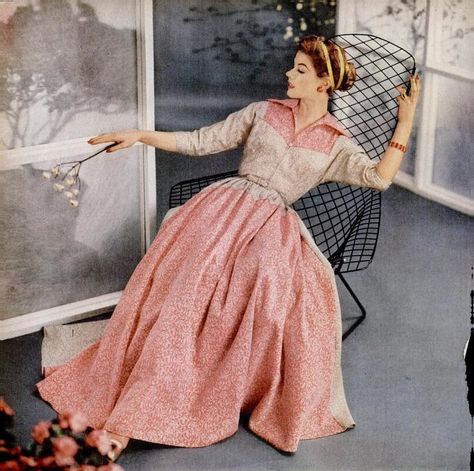 Dress made with Eastman Kodak Chromspun Fiber - 1954 Pink Day Dress, Hostess Gown, Vintage Pajamas, The Fifties, Fashion Layout, Pink Day, Ad Fashion, House Clothes, Look Retro