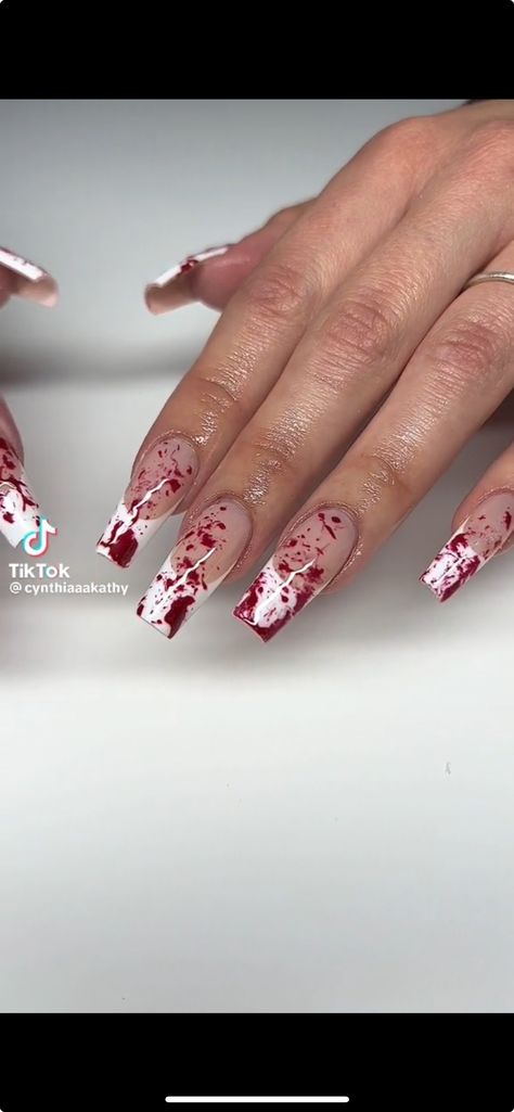 French Tip With Blood Nails, Blood Splatter Nails French Tip, Easy Nails Halloween, Black Nails With Blood Splatter, Nail Ideas Acrylic Halloween, Halloween Blood Splatter Nails, Nail Ideas Halloween Acrylic, Halloween Nails Blood Splatter, Blood Nails Acrylic