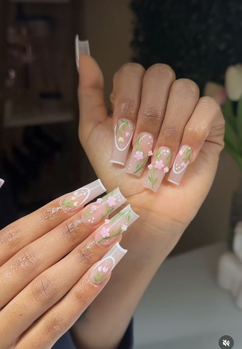 Pink Flower Nail Designs, Floral Acrylics, Pastel Flower Nails, Floral Acrylic Nails, Clover Nails, Ballerina Nails Designs, Tapered Square Nails, Girly Acrylic Nails, Simple Acrylic Nails