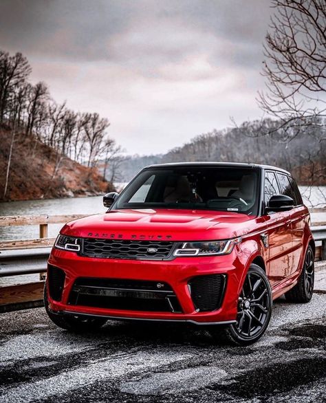 Rangerovers on Instagram: “Something about RED ⭕️ that just looks wow 🤗 . . . . . .  #rangeroverworld #rangeroversociety #rangeroverusa #rangerovervideos #rangerover…” Red Range Rover, Pink Range Rovers, New Range Rover Sport, Range Rover White, Range Rover Interior, Range Rover Svr, Dream Cars Range Rovers, The New Range Rover, Range Rover Black