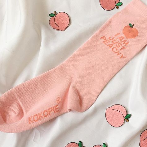 Tumblr Soft Grunge, Girls Formal Shoes, Aesthetic Peach, Peachy Aesthetic, Soft Grunge Aesthetic, Peach Aesthetic, Baby Pink Aesthetic, Summer Color Palette, Peachy Keen