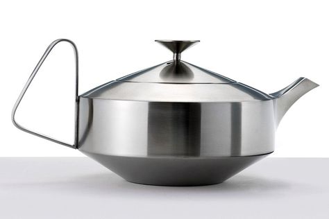 Robert Welch (1929-2000), British / Alveston (aka Aladdin) satin finish stainless steel teapot from teaset, open triangular handle, designed for Old Hall Tableware line manufactured by J. & J. Wiggin, 1961-1964, Bloxwich, UK Cookware Design, Robert Welch, Teapot Design, Fiber Lash Mascara, Handle Design, Steel Design, Metal Crafts, Coffee Set, British Design