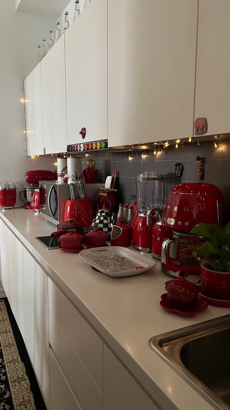 My SMEGS 🤭 Red Kitchen Appliances Decor, Red Le Creuset Kitchen, Red Aesthetic Apartment, Red Kitchen Aesthetic, Rockstar Kitchen, Red House Decor, Smeg Red, Red Smeg, Red Kitchen Appliances