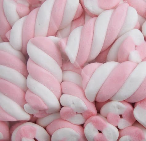 Marshmallows Aesthetic, Pink Marshmallow, Pink Live, White Marshmallows, Pink Marshmallows, Pink Foods, Food Wallpaper, Candy Girl, Pastel Pink Aesthetic