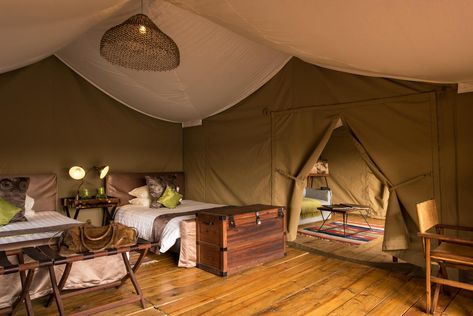 Safari Lodge Tent, Safari Tent Interior, Safari Interior Design, Safari Lodge Interior, Luxury African Safari, Luxury Safari Lodge, Safari Camp, Tented Camp, Tent Ideas