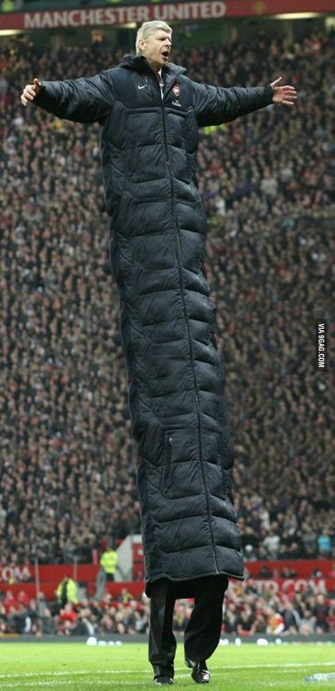 Arsene Wengers Coat... Arsenal Memes, Funny Quotes About Friends, Cska Sofia, Emile Smith Rowe, Fantasy Football Gifts, Smith Rowe, Arsenal Fc Wallpapers, Bramall Lane, Arsenal Wallpapers