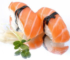 Sushi In Japan, Sake Sushi, Salmon Nigiri, Kinds Of Sushi, Types Of Sushi, Sushi Love, Nigiri Sushi, Salmon Dishes, Japanese Sushi