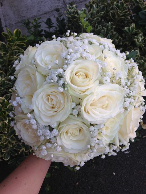 Wedding Bouquets Hand Tied, Bridal Bouquet Gypsophila White Roses, Wedding Flower Buckets, Wedding Bucket Flowers Brides, Gypsophila Rose Bouquet, Playa Blanca Rose Bouquet, Bride Bouquet White Elegant Wedding Flowers, Bride Bucket Flowers, Bidermajer Wedding Bouquets