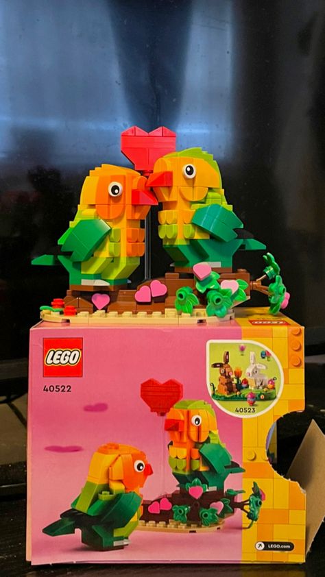 Lego Love Birds, Cute Lego Sets For Couples, Lego Sets For Couples, Lego Sets Cute, Cute Legos Aesthetic, Pretty Lego Sets, Cute Lego Sets Aesthetic, Aesthetic Lego Sets, Cute Legos