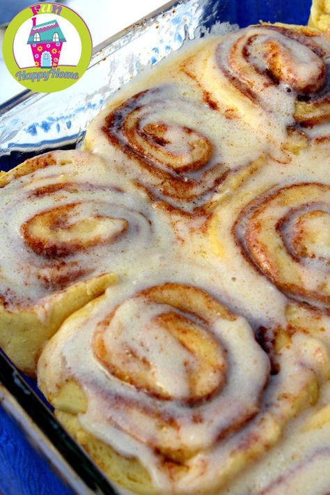 Cinnabon Cinnamon Rolls Copycat, Copycat Cinnabon Recipe, Cinnabon Cinnamon Rolls Recipe, Cinnabon Recipe, Vanilla Salt, Cinnabon Rolls, Cinnabon Cinnamon Rolls, Cinnamon Roll Recipe Homemade, Restaurant Copycat