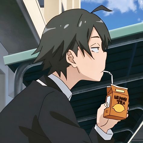 Hikigaya Hachiman Icon, Oregairu Hachiman, Hachiman Hikigaya, Hikigaya Hachiman, Tunisian Food, Comedy Anime, Cute Profile Pictures, Romantic Comedy, Anime Shows