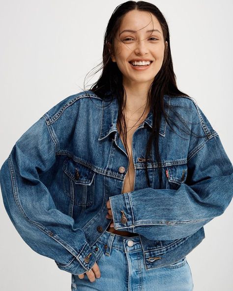 Double Denim Photoshoot, Denim Campaign Editorial, Denim Jacket Photoshoot Ideas, Levis Campaign, Denim Fashion Photography, Denim 2024, Denim Campaign, Denim Photoshoot, Denim Studio