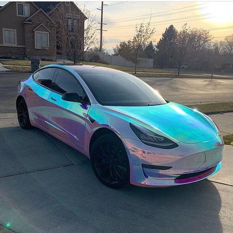 Tesla Telsa Cars, Custom Tesla, Tesla Car Models, Tesla Aesthetic, Cars Tattoo, Jetta A4, Cars Aesthetic, Car Organization, Aesthetic Car