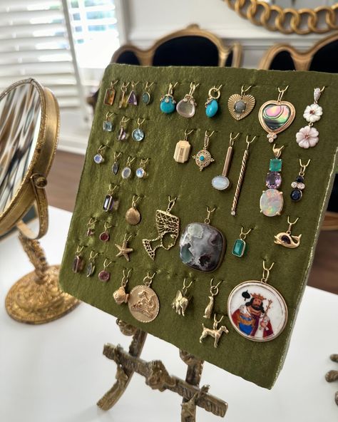 📣📣 Nashville area pop-up happening THIS SATURDAY MAY 4th, 10am-5pm at @southalltn I’ve got some gorgeous antique & vintage jewelry - many pieces which I have been saving/never before seen! Hope to see you there! + lots of other local vendors, food and more!! 🌾🌾🌾🌾🌾🌾🌾🌾🌾🌾 Jewelry Merchandising, Charm Display, Vintage Jewelry Display, Antique Vintage Jewelry, May 4th, Display Jewelry, Vintage Clip Earrings, Clip Earring, Earring Display