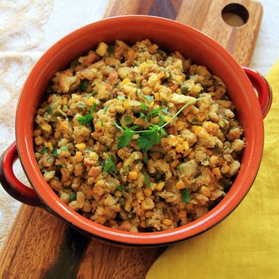 This Latin version of cornbread stuffing is savory and spicy. Both corn and cornbread stuffing are added to the mix, along with jalapeños and cilantro. It's a real treat for your family holiday meal. Stuffing Meals, Indigenous Thanksgiving, Guatamalan Recipes, Nestle Recipes, Guatemalan Food, Cornbread With Corn, Guatemalan Recipes, Hispanic Recipes, Cornbread Stuffing