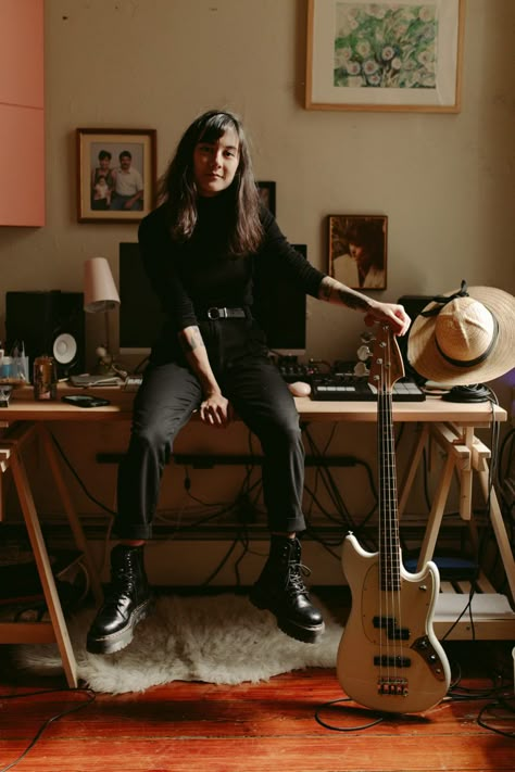 Breakfast Outfit, Japan Band, Japanese Breakfast, Musician Portraits, Musician Photography, Recording Studio Home, The White Album, Female Musicians, Old Shows