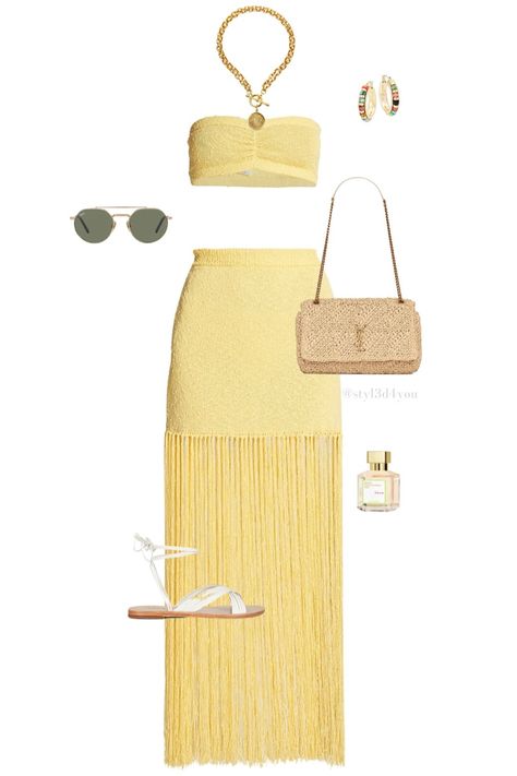 Trendy Yellow Vacation Dress, Yellow Summer Vacation Sets, Zara Yellow Mini Dress For The Beach, Zara Yellow Sundress, Caribbean Vacation Outfit, H&m Yellow Beach Dress, Zara Looks, Dress Vacation, Outfits For Mexico