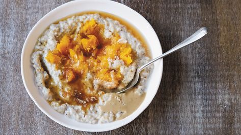 I try to make a big batch of steel-cut oats early in the week, ready to reheat for breakfast in the days that follow. This is a favorite autumnal way of topping it, which helps to keep an old standby interesting through all the weeks of the year. Vegan Breakfast Oatmeal, Steel Cut Oatmeal Recipes, Best Butternut Squash Recipe, Tahini Recipes, Quinoa Oatmeal, No Meat Recipes, Granola Oatmeal, Breakfast Scones, Breaking Fast